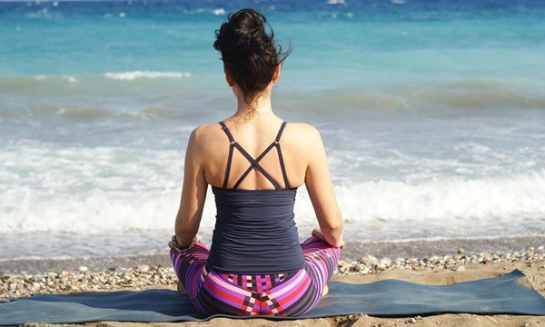 Meditar en la playa 600 3 5