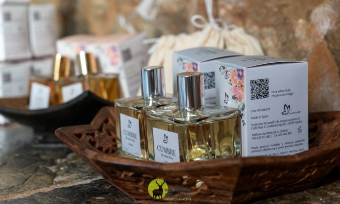 perfumes-alma-cumbre-aracena_1-reducida Perfumes Naturales Alma & Cumbre de Aracena – Aromas de la Sierra