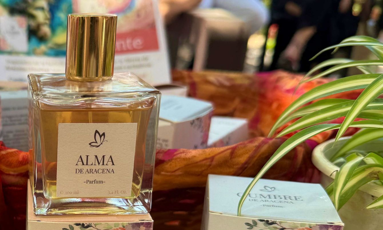 perfumes-naturales-alma-aracena Alma de Aracena – Perfume para Volver a Ti. Un perfume para mujeres que desean reconectar consigo mismas con dulzura y amor.