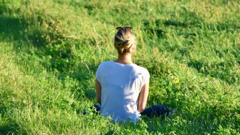 El paisaje sereno de la Sierra de Aracena, ideal para retiros de bienestar